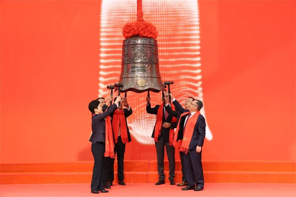 新華日?qǐng)?bào)、證券時(shí)報(bào)、中國(guó)經(jīng)濟(jì)新聞網(wǎng)等多家媒體報(bào)道“中集環(huán)科上市”